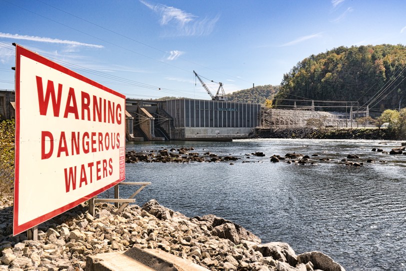 chilhowee dam 0366sm